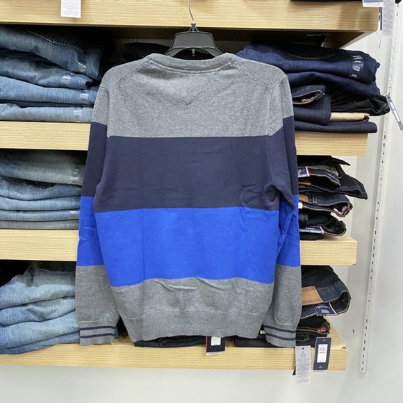 Tommy Hilfiger 78J1005 060 Sweater NWT - Picture 4 of 5